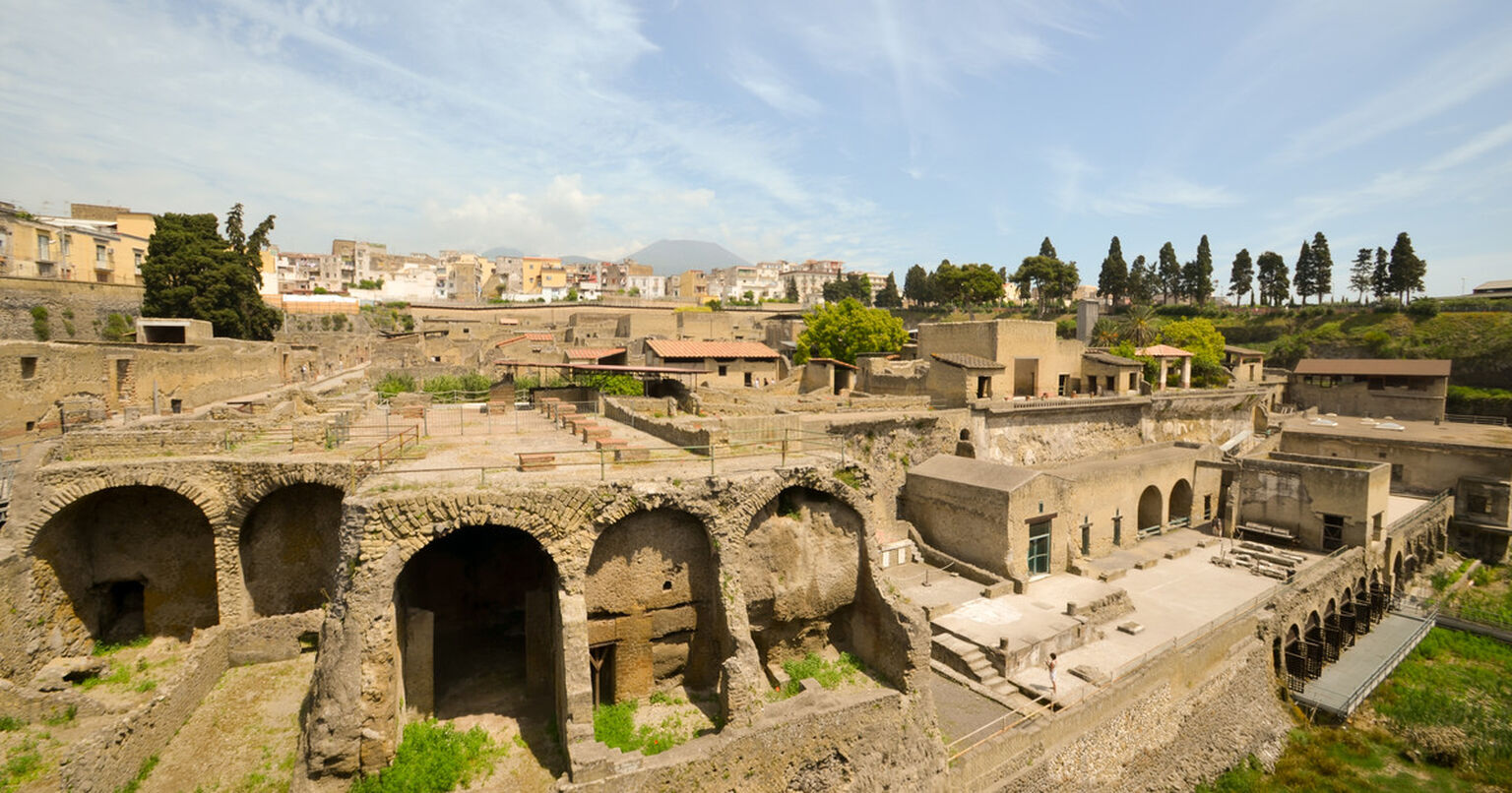 Napoli ⮂ Sorrento con sosta a Ercolano